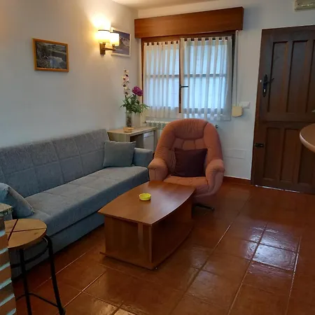 Apartman Rurales Llagumelon Villahormes